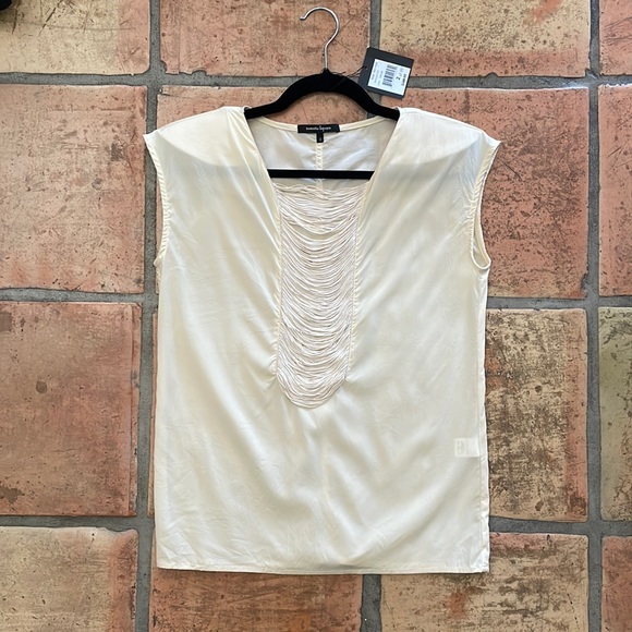 NANETTE LEPORE 100% Silk Cream Sleeveless Blouse with Beautiful Front Details - Picture 1 of 13